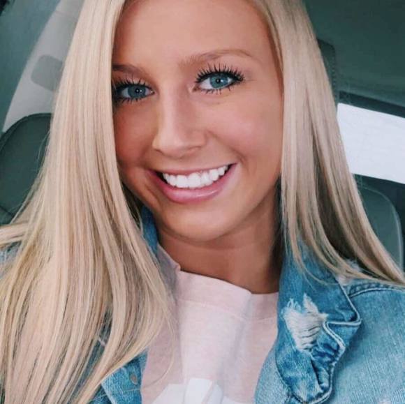 Meet your Posher, Darah - Picture 1 of 1